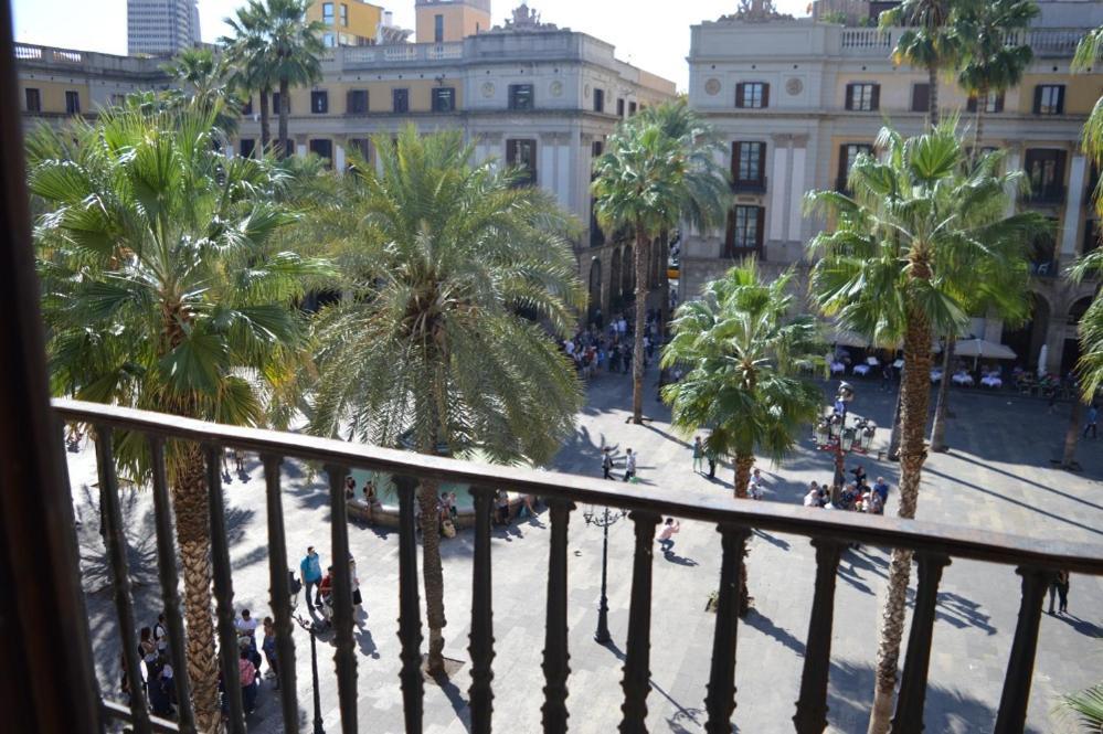 Barcelona Classic Plaza Real Apartments Екстер'єр фото